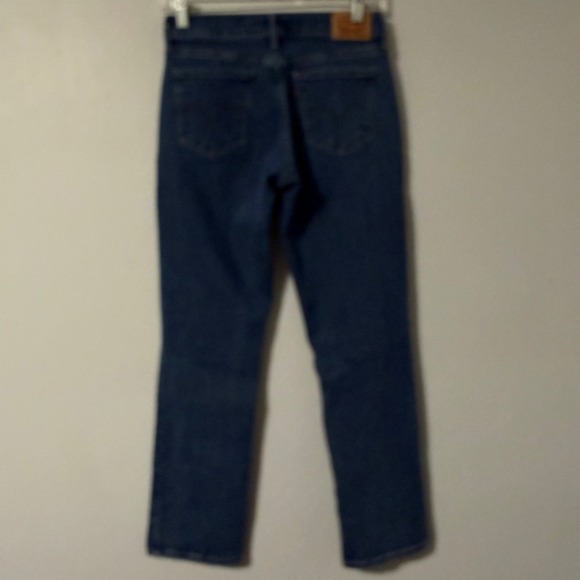 Levis 505 Straight Leg Jeans Womens Size 27 x 29 Medium Wash Blue Denim Mid Rise - Picture 2 of 14